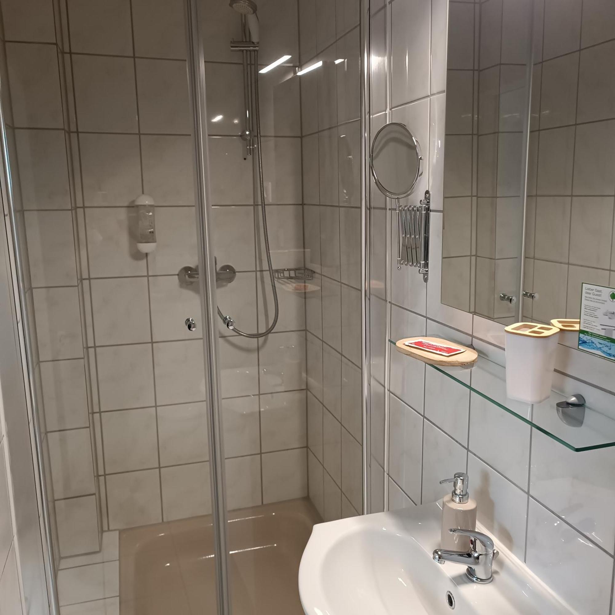 Hotel Hasselberg Kaiserslautern Eksteriør bilde